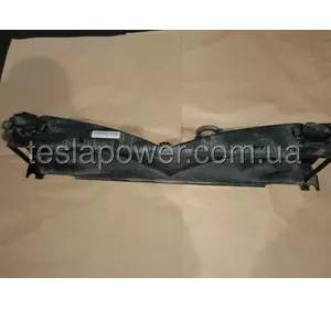 Воздуховод центрального радіатора Тесла Модель С Tesla Model S             1007256-00-K