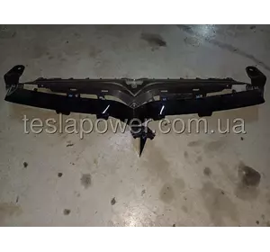 Решітка радіатора  1611012-00-C Tesla S Plaid 2021-2023